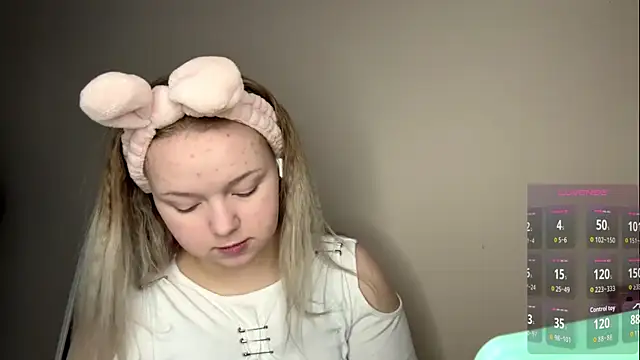 ZaraCreedon online show from 02-23-26, 05:05