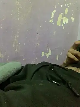 Snapshot of Sexy_king4 chatting on 03-06-25, 05:24 Sexy king4 online show from 03-06-25, 05:24