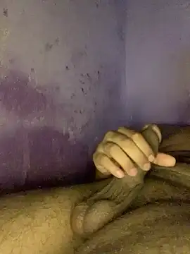 Snapshot of Sexy_king4 chatting on 09-24-25, 11:52 Sexy king4 online show from 09-24-25, 11:52