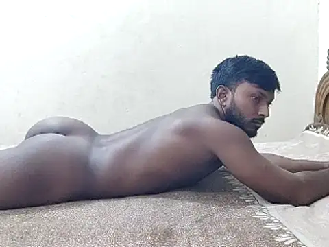 HunkyAriyan online show from 04-05-26, 05:43