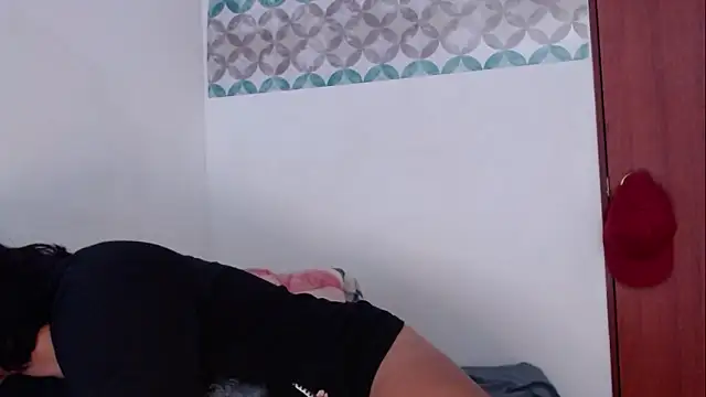 Aria smith01 online show from 11-21-25, 02:27