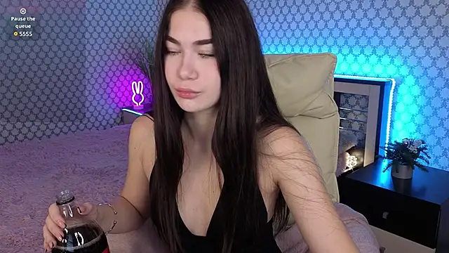 Sunny Sweety online show from 10-18-25, 03:35