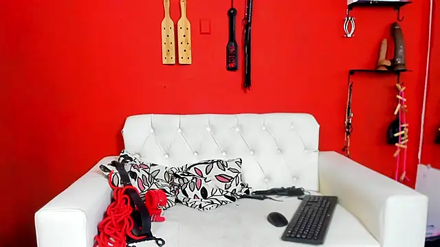 Snapshot of MIA_SOPHIA1 chatting on 02-05-25, 07:18 MIA SOPHIA1 online show from 02-05-25, 07:18