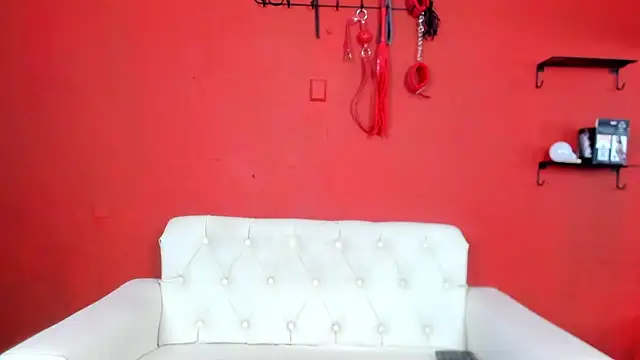 Snapshot of MIA_SOPHIA1 chatting on 02-28-25, 05:15 MIA SOPHIA1 online show from 02-28-25, 05:15