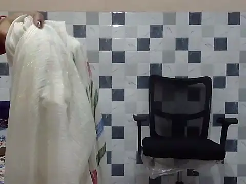 bhabhi jaan11 online show from 10-25-25, 01:40