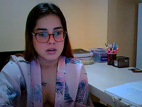 maliamiller online show from 10-25-25, 08:36