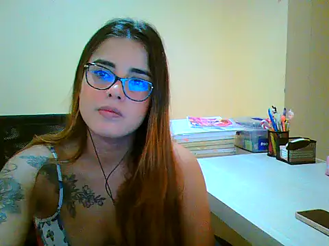 maliamiller online show from 02-07-26, 02:21