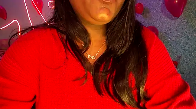 Snapshot of expression_queen chatting on 02-15-25, 08:54 expression queen online show from 02-15-25, 08:54