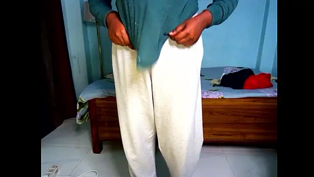 Snapshot of expression_queen chatting on 02-03-26, 03:17 expression queen online show from 02-03-26, 03:17