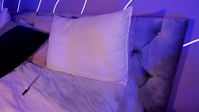 Evangeline bell online show from 01-16-25, 06:06