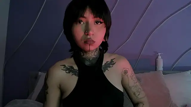 Evangeline bell online show from 01-22-25, 03:51