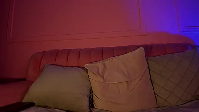 Evangeline bell online show from 01-23-25, 03:11