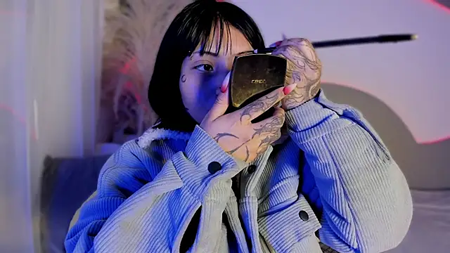 Evangeline bell online show from 09-23-25, 11:57