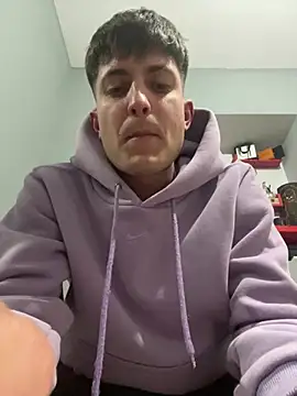 Snapshot of Imperial_10 chatting on 03-22-25, 01:22 Imperial 10 online show from 03-22-25, 01:22