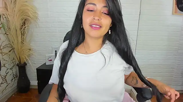 Aisha 09 online show from 02-13-25, 06:38