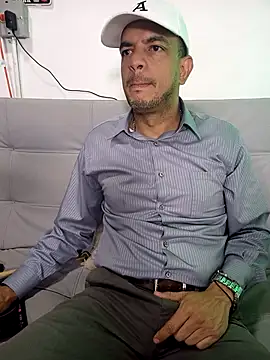 latinmartin73 online show from 02-12-25, 01:09