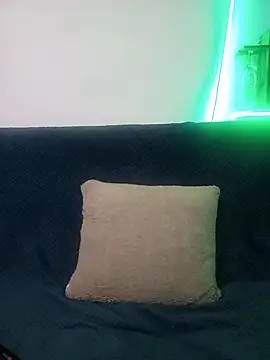 latinmartin73 online show from 03-02-25, 01:49