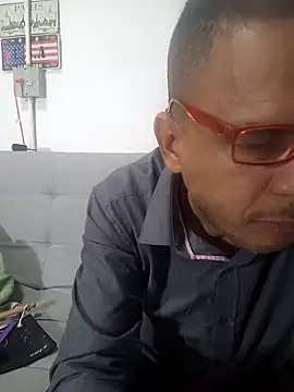 latinmartin73 online show from 03-18-25, 01:00