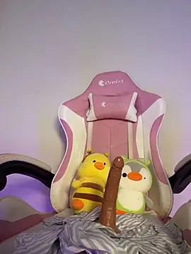 Snapshot of kittyfresita chatting on 02-06-25, 07:24 kittyfresita online show from 02-06-25, 07:24