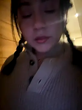 Snapshot of kittyfresita chatting on 09-24-25, 02:26 kittyfresita online show from 09-24-25, 02:26