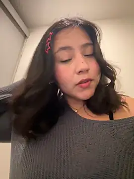 Snapshot of kittyfresita chatting on 10-19-25, 05:19 kittyfresita online show from 10-19-25, 05:19