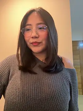 Snapshot of kittyfresita chatting on 11-08-25, 02:12 kittyfresita online show from 11-08-25, 02:12