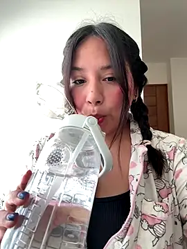 kittyfresita online show from 12-18-25, 03:29