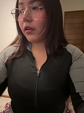 kittyfresita online show from 02-05-26, 01:21