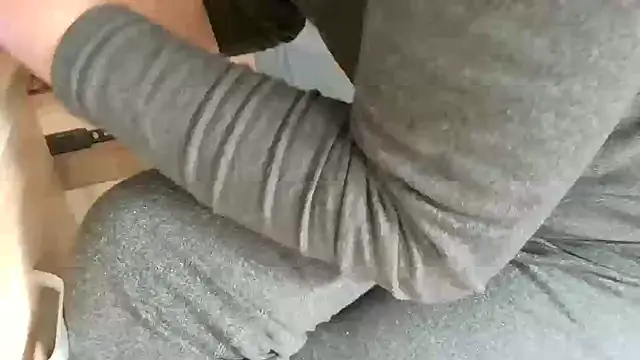 Snapshot of huzi518 chatting on 03-22-25, 01:11 huzi518 online show from 03-22-25, 01:11