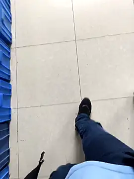 Snapshot of huzi518 chatting on 09-26-25, 03:21 huzi518 online show from 09-26-25, 03:21