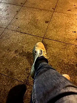 Snapshot of huzi518 chatting on 10-06-25, 11:29 huzi518 online show from 10-06-25, 11:29