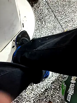 Snapshot of huzi518 chatting on 11-01-25, 10:50 huzi518 online show from 11-01-25, 10:50