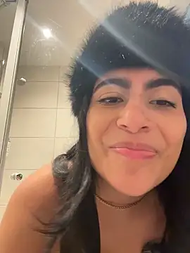 Snapshot of miakhalifaaa_ chatting on 12-05-25, 07:21 miakhalifaaa online show from 12-05-25, 07:21