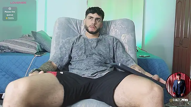 Colt Perci online show from 11-25-25, 02:11