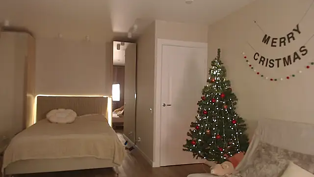 lulu moonmoon online show from 12-25-24, 05:58