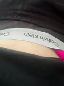 Snapshot of Young-hornyboy chatting on 06-04-26, 12:55 Young-hornyboy online show from 06-04-26, 12:55