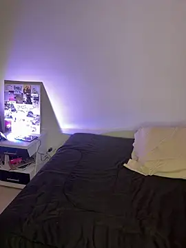 DakotaShelby online show from 03-23-25, 03:32