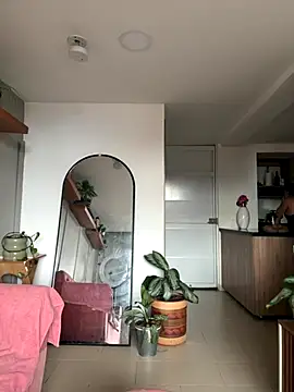 DakotaShelby online show from 11-16-25, 08:36