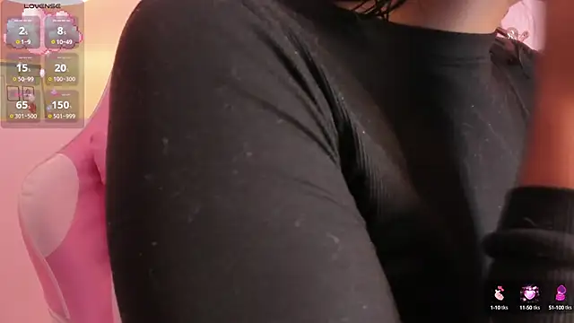 Snapshot of soy_jess03 chatting on 09-25-25, 12:20 soy jess03 online show from 09-25-25, 12:20