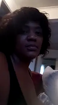 Snapshot of QueenOFthroat chatting on 12-07-24, 04:36 QueenOFthroat online show from 12-07-24, 04:36