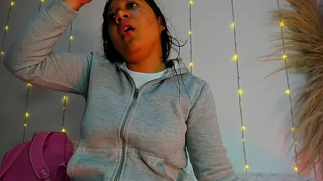 Maisa issa online show from 03-07-26, 12:57