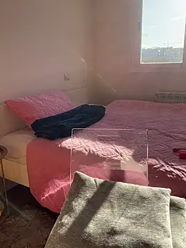 tatianaAlvarez1 online show from 12-16-24, 09:35