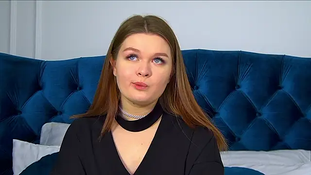 CrystalLyons online show from 02-01-25, 06:21