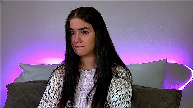 ChristinaMilton online show from 02-24-25, 06:26