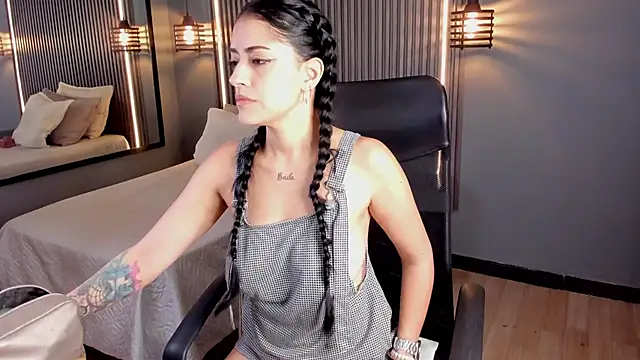 aura-baker online show from 02-05-25, 12:06