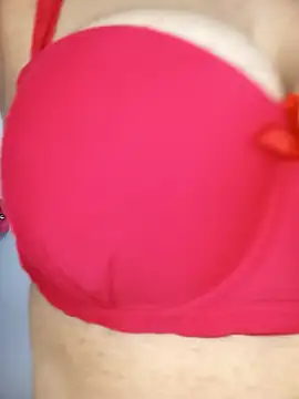 Snapshot of ELISA_90 chatting on 11-15-25, 05:09 ELISA 90 online show from 11-15-25, 05:09