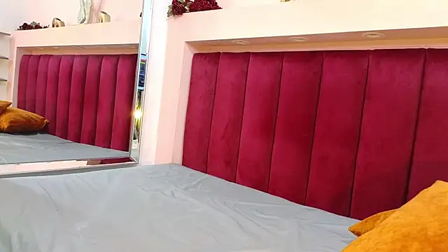 JESSYCORTES online show from 02-22-25, 05:13