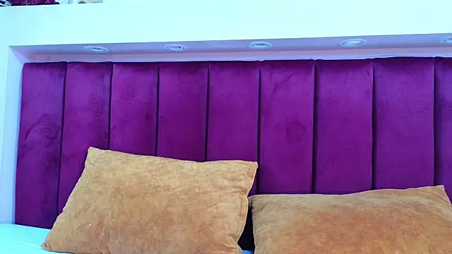 JESSYCORTES online show from 03-05-25, 01:50