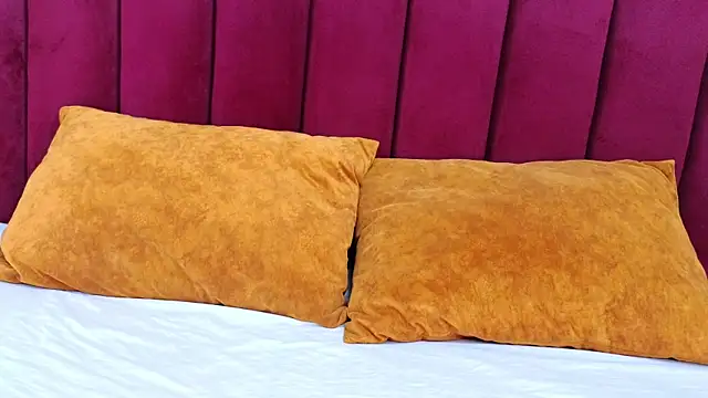 JESSYCORTES online show from 03-13-25, 02:01