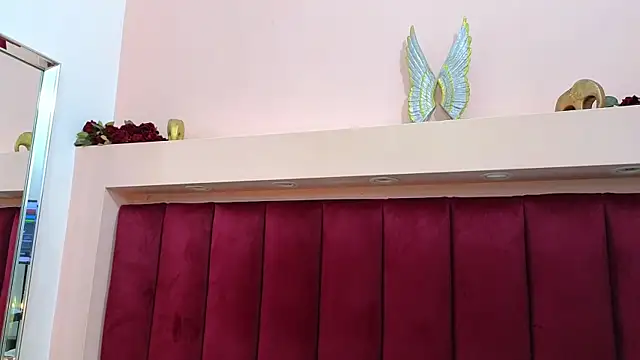 JESSYCORTES online show from 03-14-25, 01:13